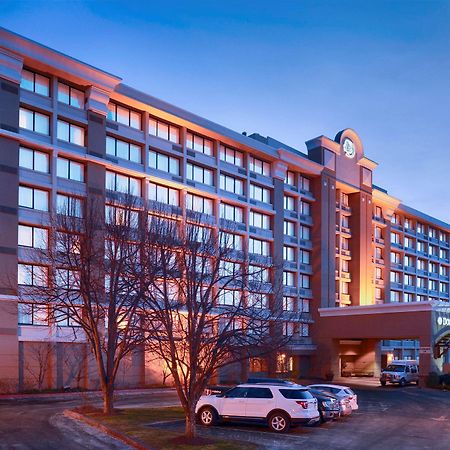 Doubletree By Hilton Norwalk Hotel Buitenkant foto