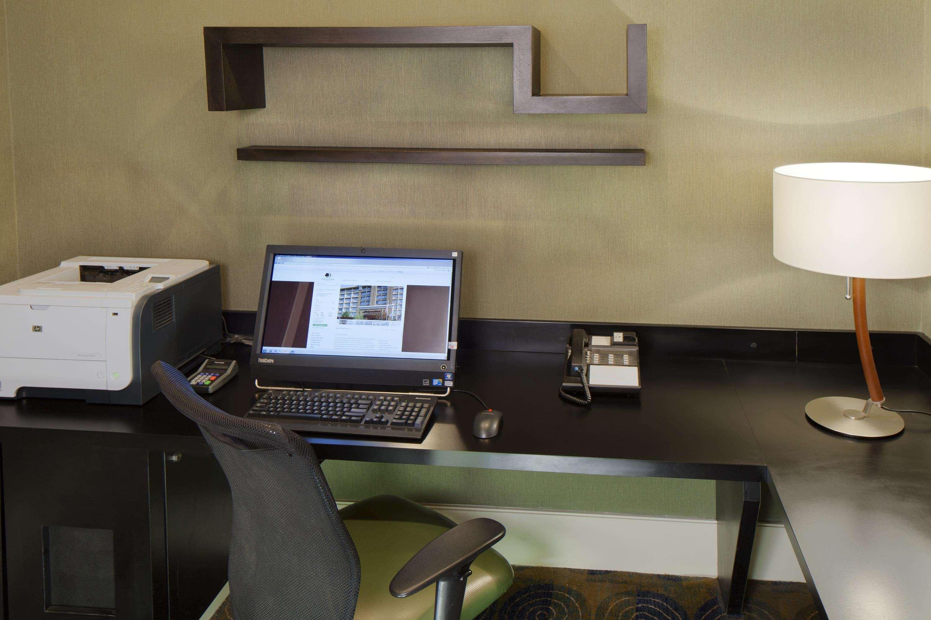 Doubletree By Hilton Norwalk Hotel Faciliteiten foto