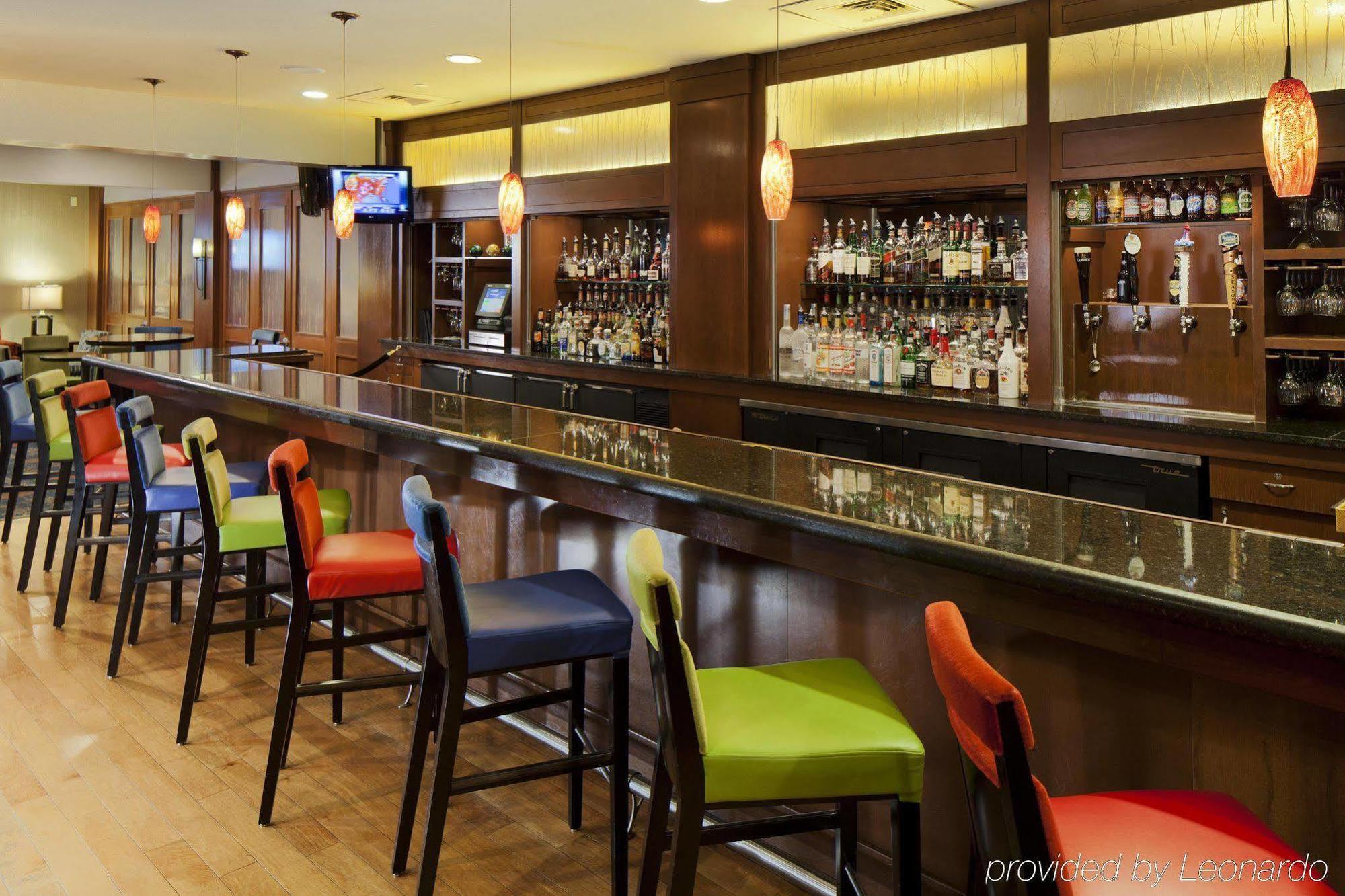 Doubletree By Hilton Norwalk Hotel Restaurant foto